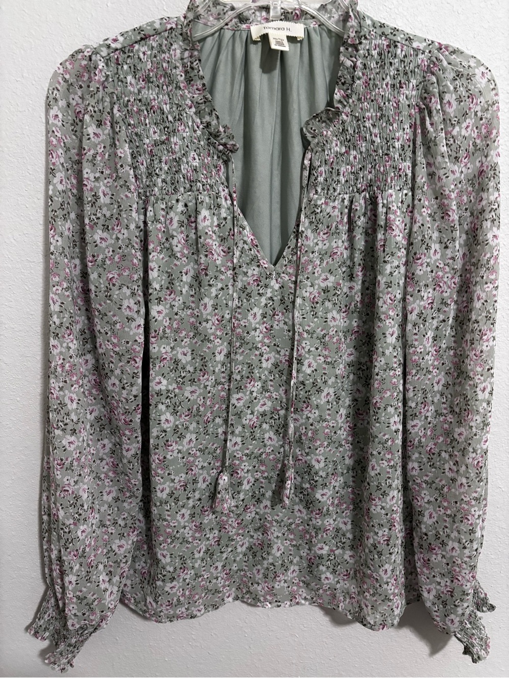 Tamara H women’s smock front long sleeve blouse